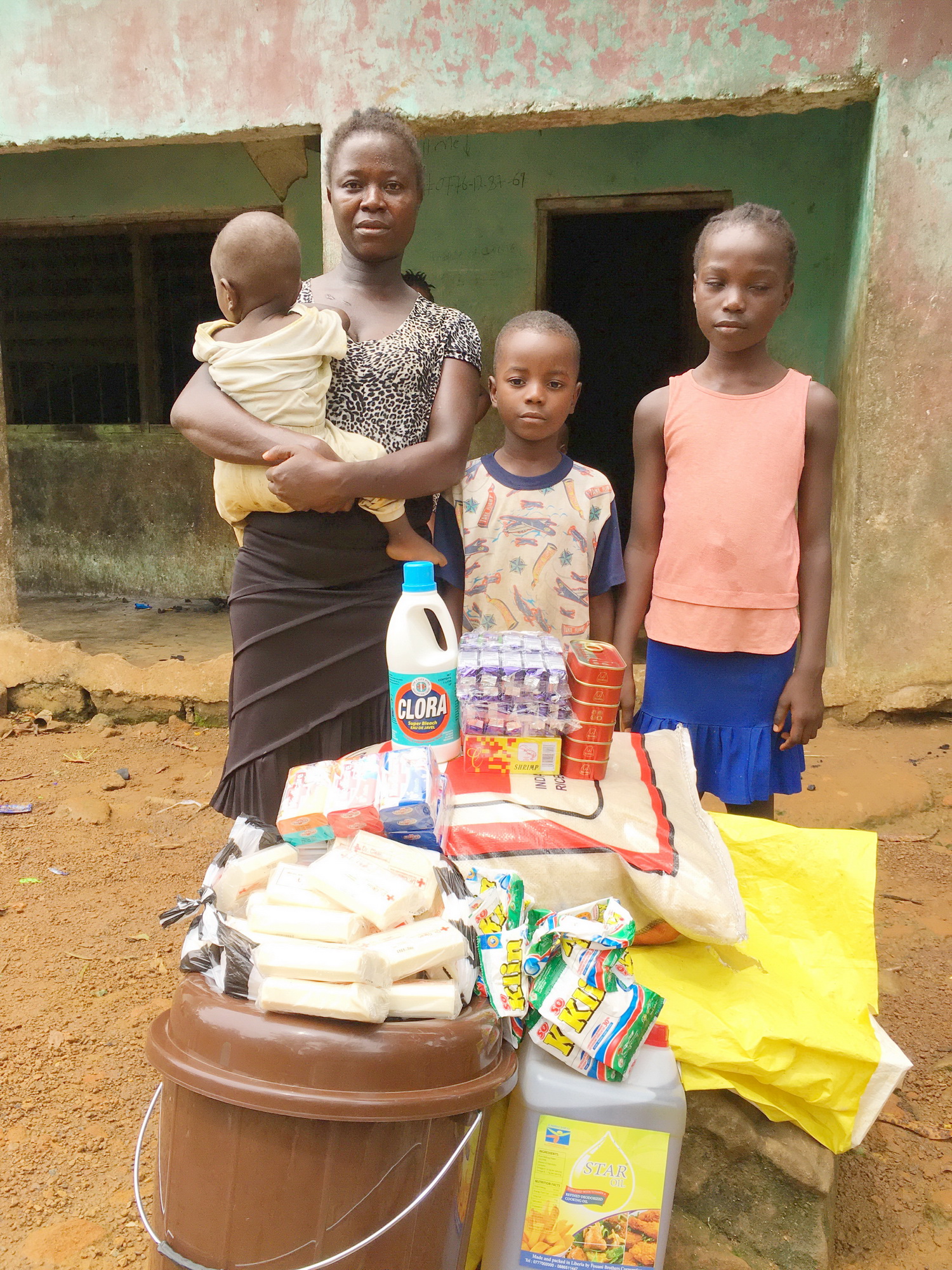 Hannah Gaye is another struggling Single Mother.  Provision of Hope brought her a food package.