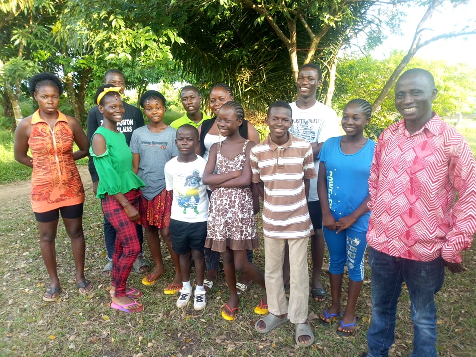 John and Korpu have 11 children in their home.