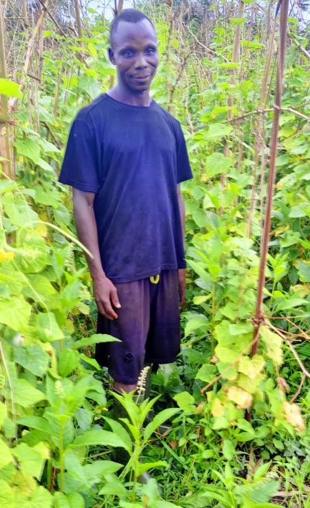 Mr. Zarwu is farming with God's Favor Group in Dodee Village, Bomi County.  He says that they burned coal for over 20 years and did not have any idea about gardening.  He says he is so grateful to God for this knowledge and the skills provided for them. This is a way of income for him and his family.