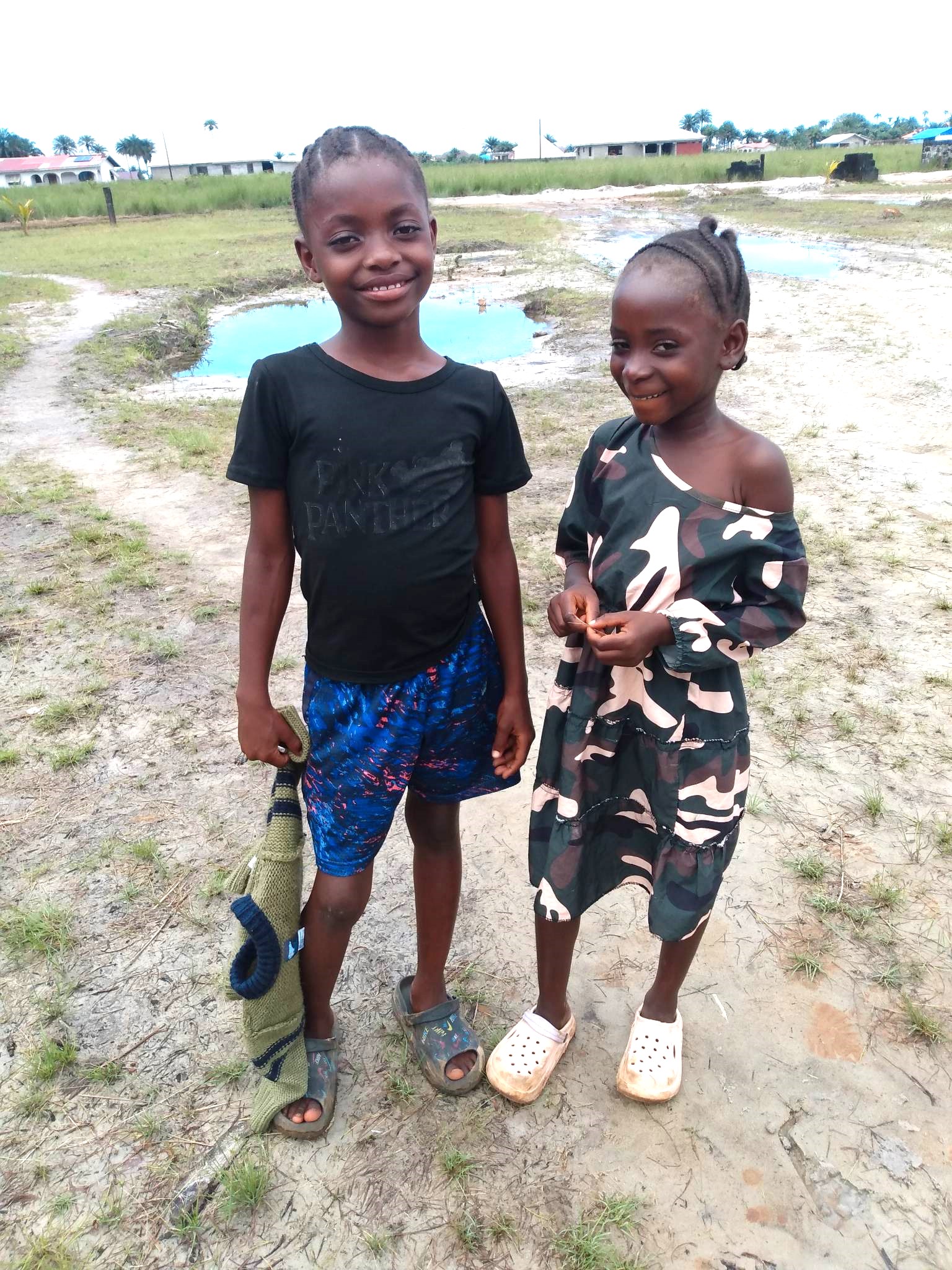 Shirley is 10 yrs old and would be in Gr. 3 this year.  Miatta is 6 yrs old and would start Gr. 1.  Both are orphan children that Pastor Malcolm recommended.